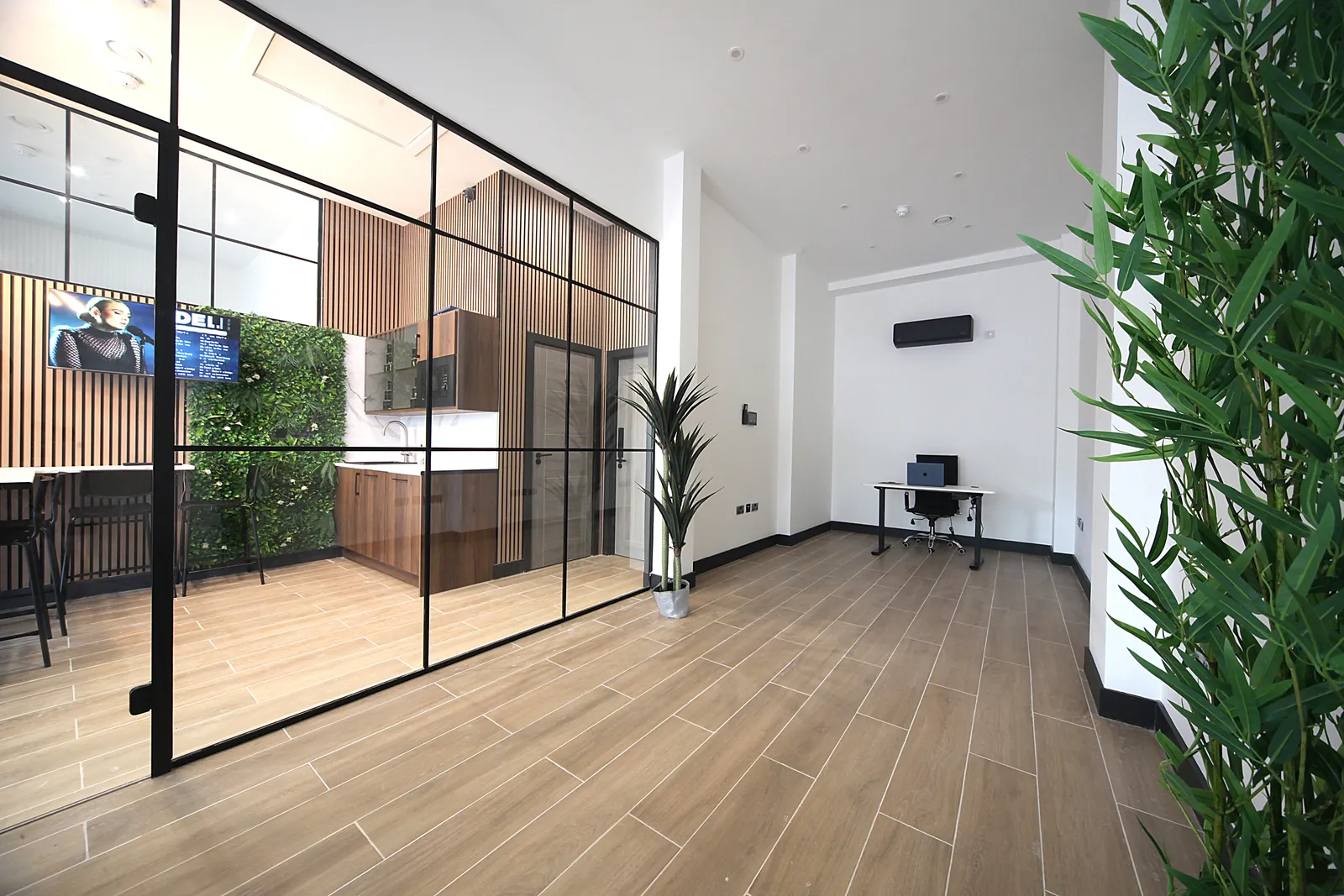 Office Suite – North Finchley